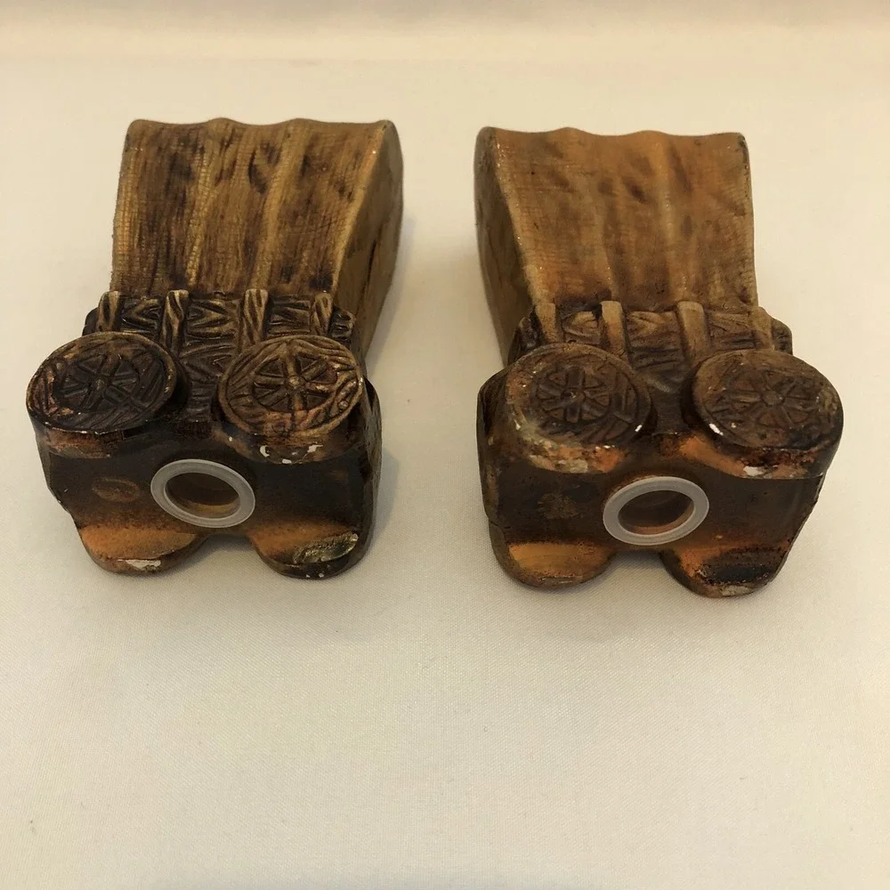Vintage Covered Wagon Reno Salt & Pepper Shakers Western Theme Collectible READ‎
